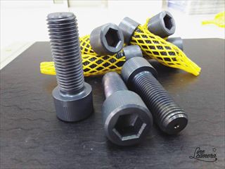 製作品　六角穴付きボルト特殊ピッチ